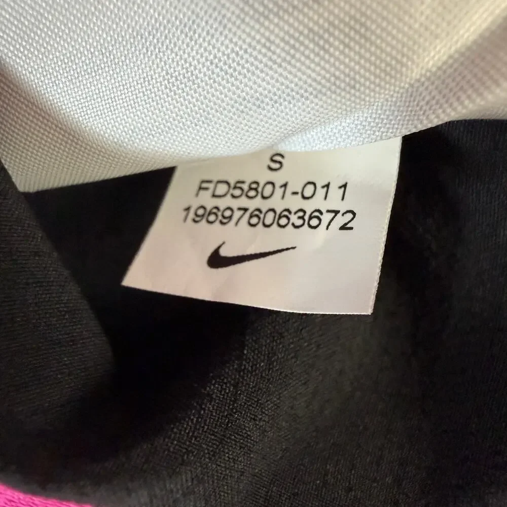 Nike new tags